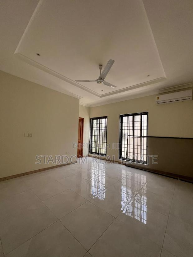 3bdrm Duplex in North Legon for rent · Photo 4