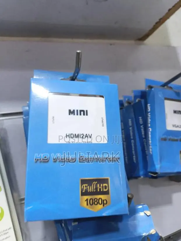 HDMI Input to AV Output Converter · Photo 1