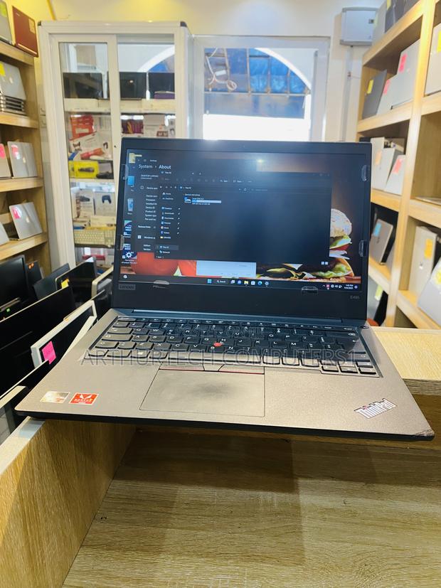 Laptop Lenovo ThinkPad E485 8GB AMD Ryzen 3 SSD 500GB · Photo 1