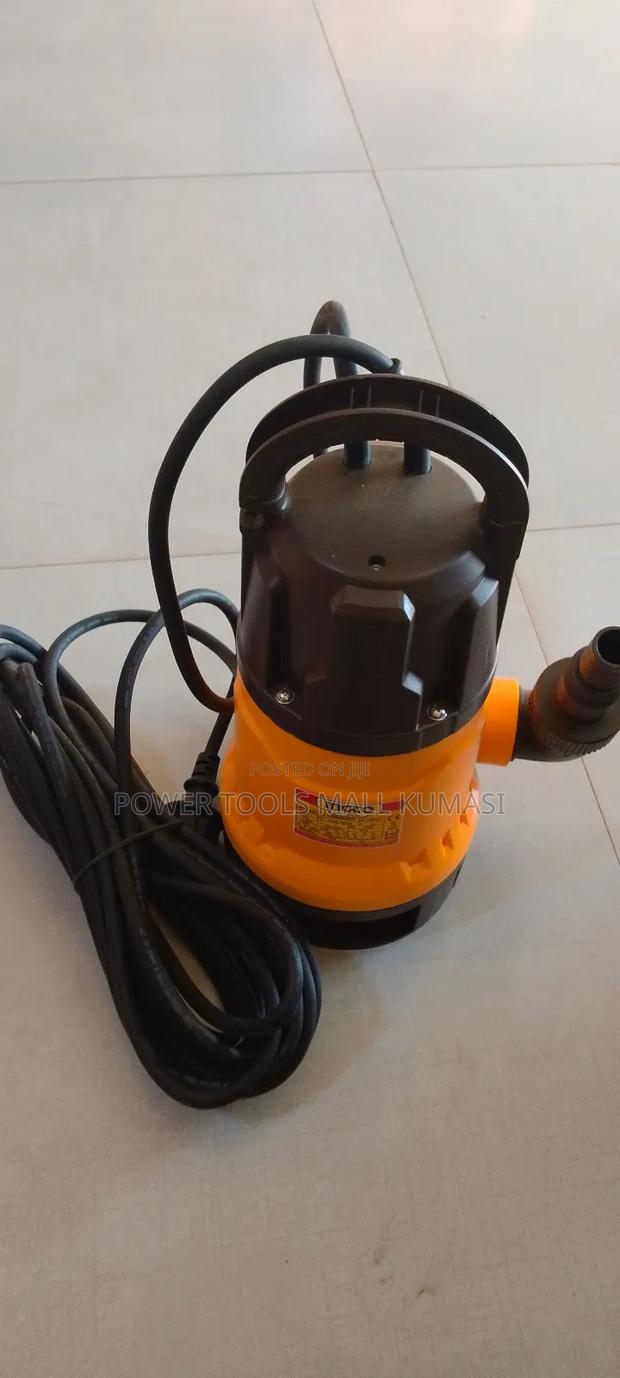 Sewage Submersible Pump · Photo 2