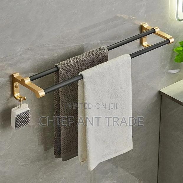 Towel Bars Black And Gold Gj602g · Photo 1