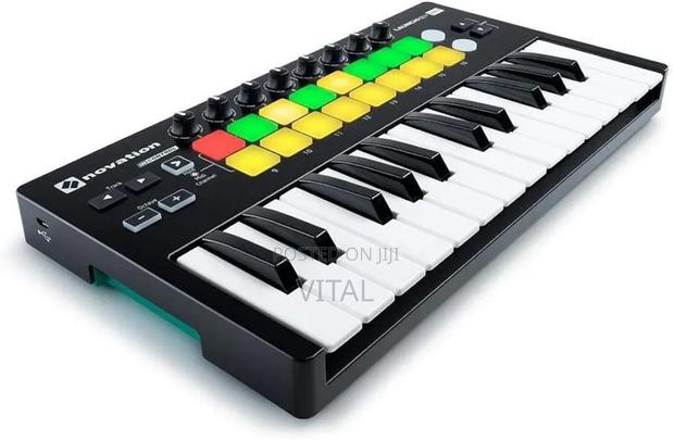Novation Launchedkey Mini Mk2 · Photo 1