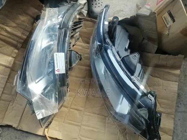 Xenon Led Headlights for Mitsubishi Outlander 2019 R/H · Photo 1