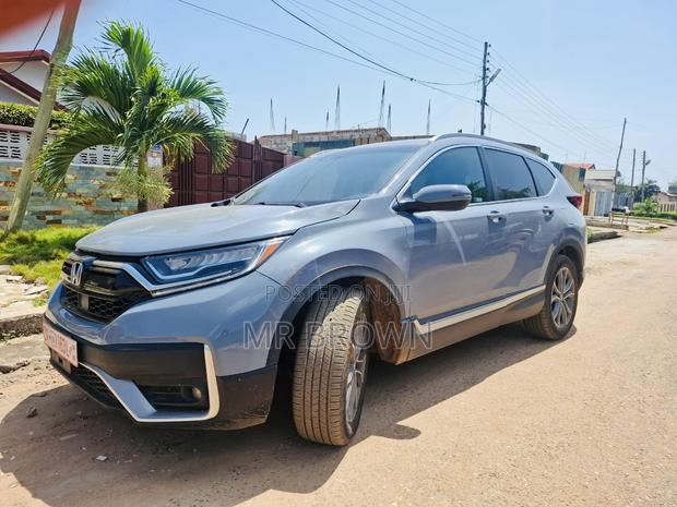 Honda CR-V Touring AWD 2020 Gray · Photo 3