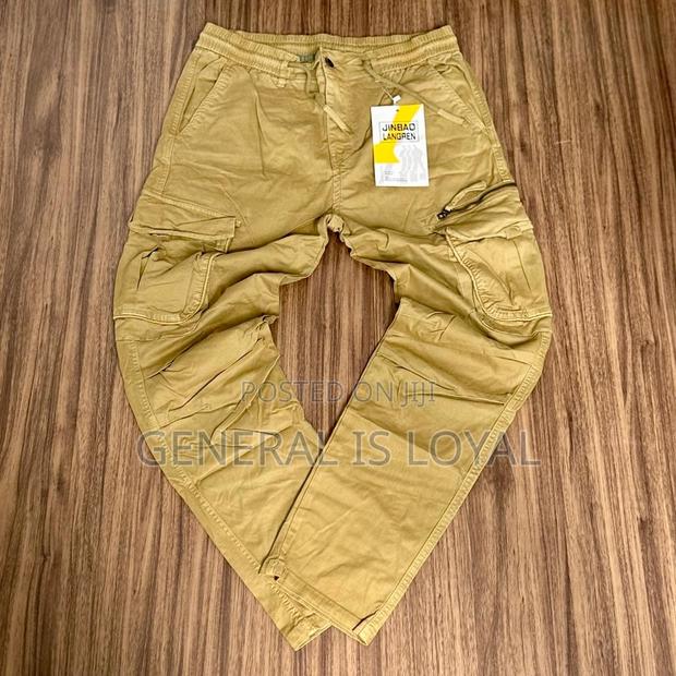 Long Pant Side Pocket · Photo 8
