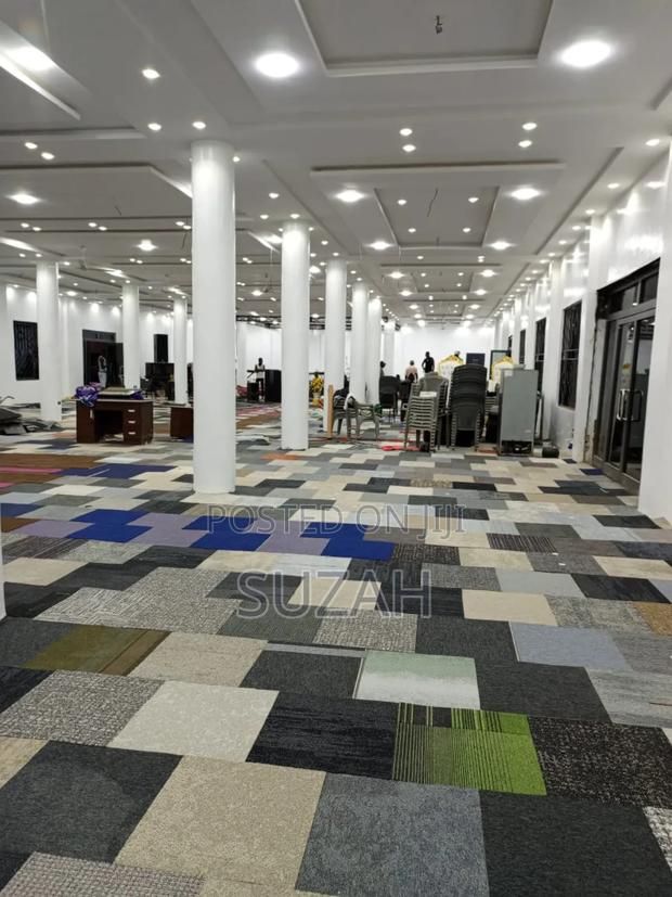 Holland-Made Tiles Carpet · Photo 1