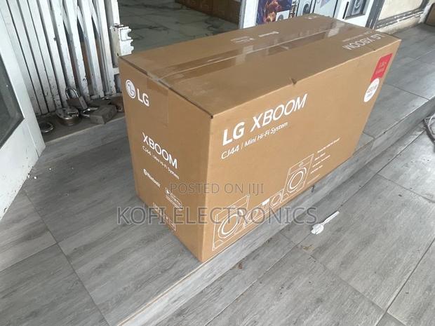 Lg Xboom Cj44 480w Sound Explosion With Bluetooth Karaoke · Photo 1