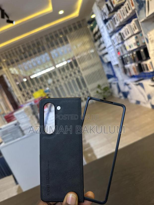 Samsung Galaxy Z Fold 5 X- Level Earl Case · Photo 3