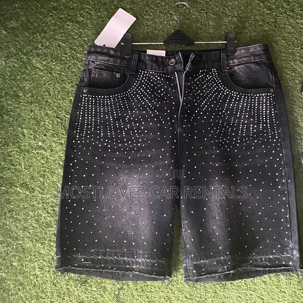 Baggy Shorts Jeans For Sale In Labadi Size 34,36 In Stock · Photo 2