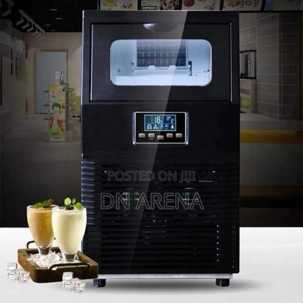 Geepas Automatic Commercial Ice Cube Maker 30kg · Photo 1
