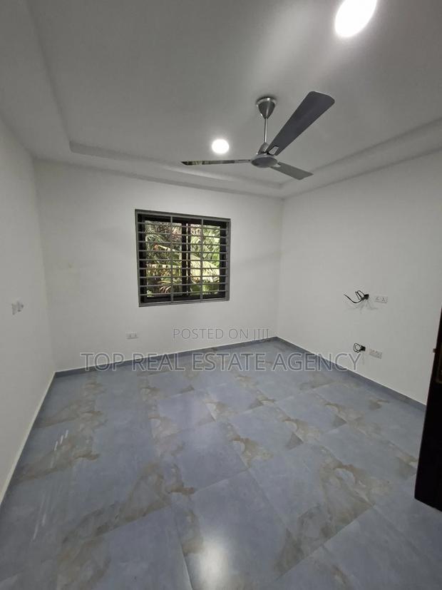 3bdrm Duplex in ,, Dome Goil for sale · Photo 5