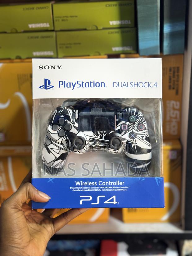 Wireless Ps4 Game Pad · Photo 1