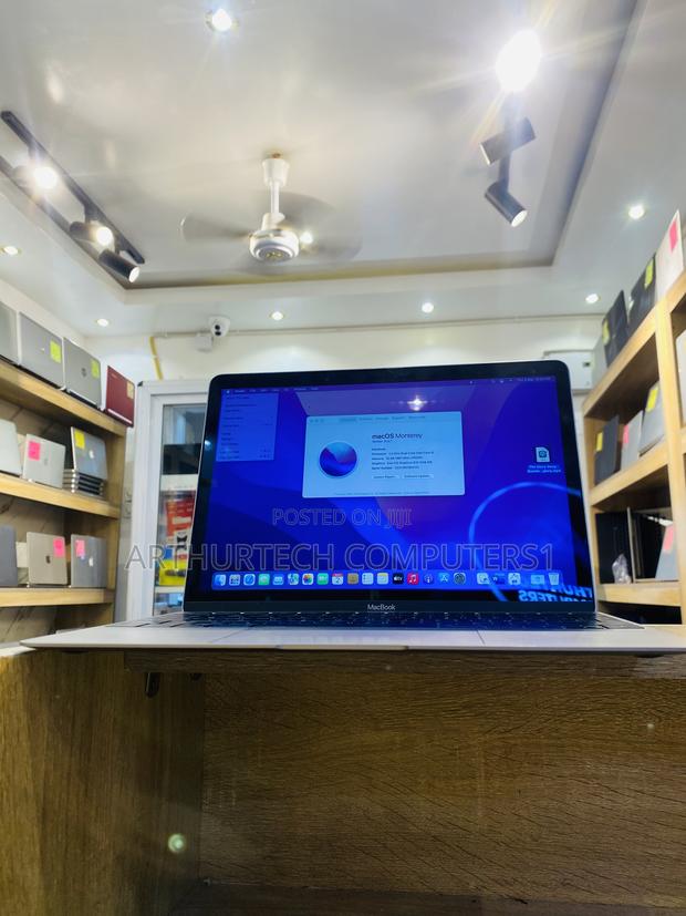 Laptop Apple MacBook Air 2017 8GB Intel Core I5 SSD 256GB · Photo 1
