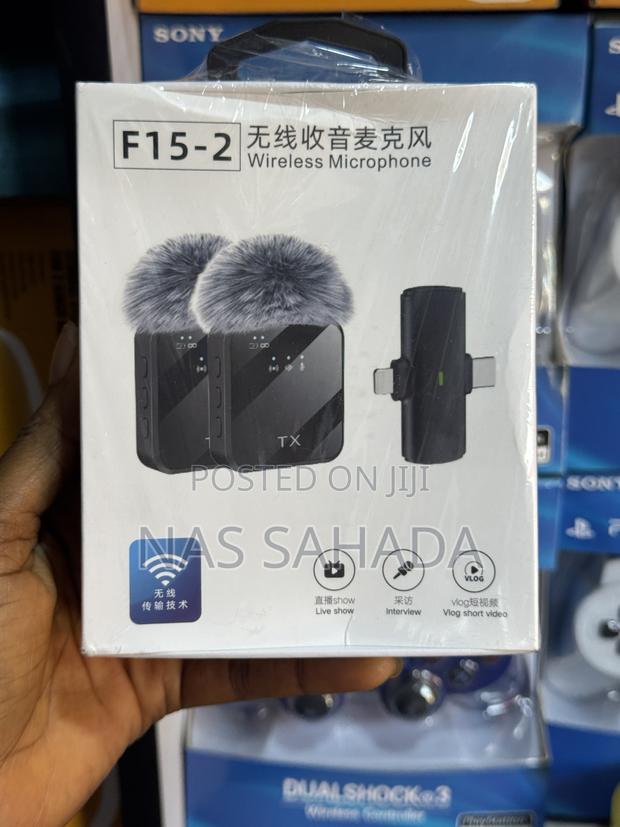 F15 Wireless Microphone · Photo 2