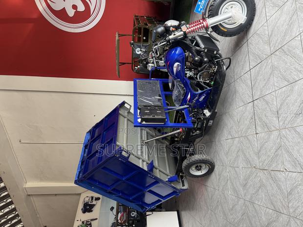 New Motorcycle 2025 Blue · Photo 3