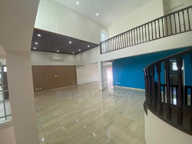 4bdrm House in Coco Palms, Cantonments for rent · Photo 2