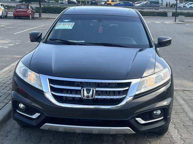 Honda Crosstour 3.5 AWD 2015 Brown · Photo 4