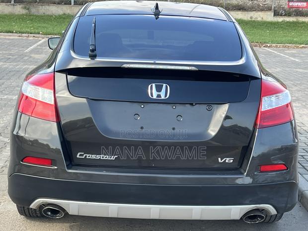 Honda Crosstour 3.5 AWD 2015 Brown · Photo 5