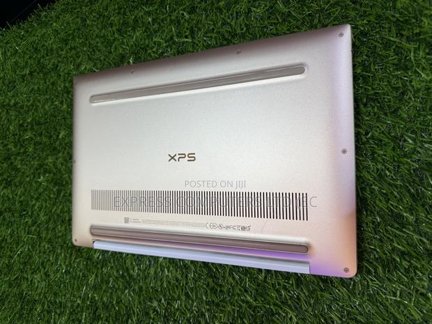 Laptop Dell XPS 13 9370 16GB Intel Core I7 SSD 512GB · Photo 4