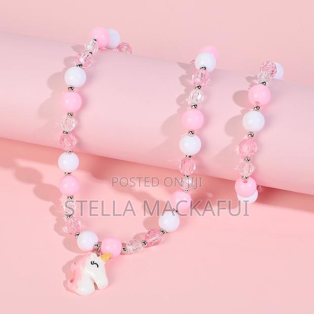 Pretty Necklace With Bracelet · Photo 4
