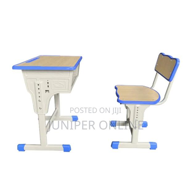 Study Chair and Table Crond · Photo 4