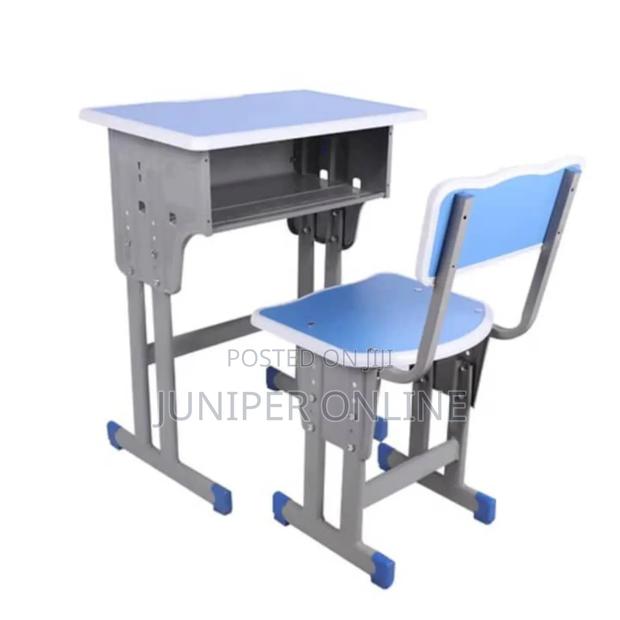 Study Chair and Table Crond · Photo 7