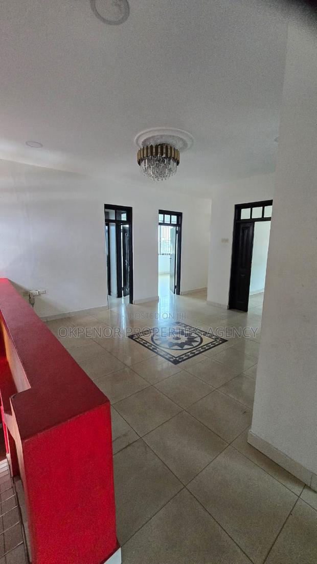 2bdrm House in Osu, Oxford Street for rent · Photo 2