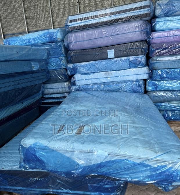 Foreign Mattresses Double And Queen Size ยท Photo 3