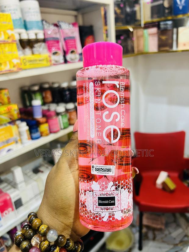 Blemish Care Rose Water · Photo 1