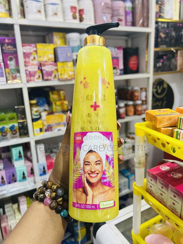 Glutha White Shower Gel · Photo 1