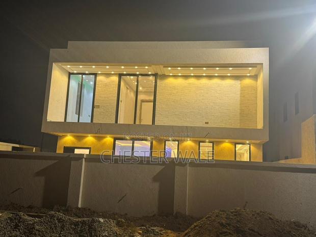 5bdrm House in Greater Accra for sale · Photo 2