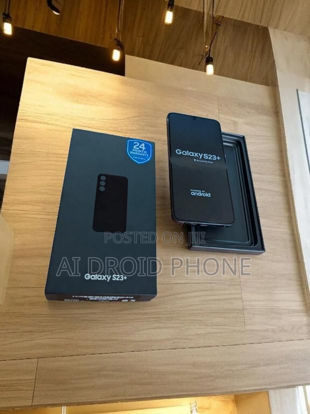 New Samsung Galaxy S23+ 256 GB Black · Photo 2