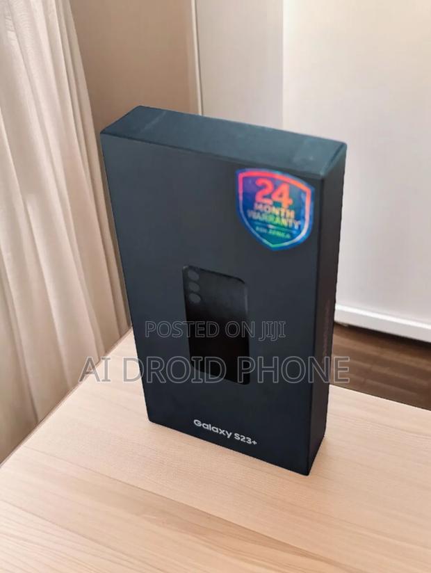 New Samsung Galaxy S23+ 256 GB Silver · Photo 1