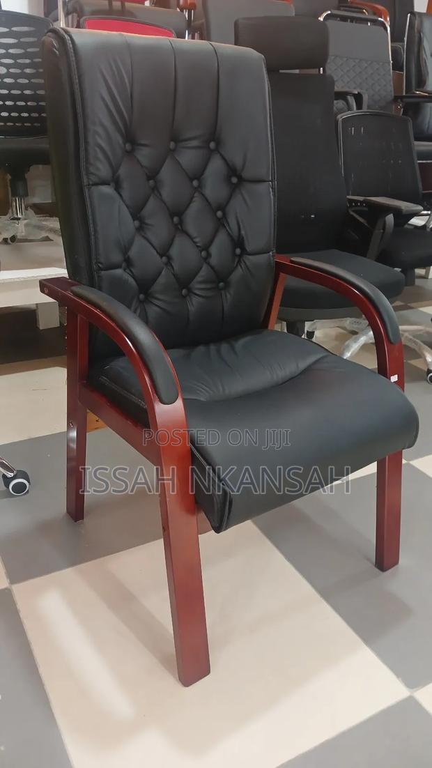 Boss Office Chair · Photo 1