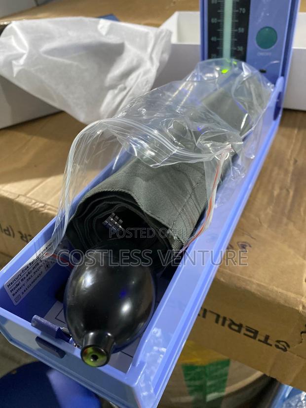 Arcziel Mercury-Free Sphygmomanometer(Led Display) · Photo 4