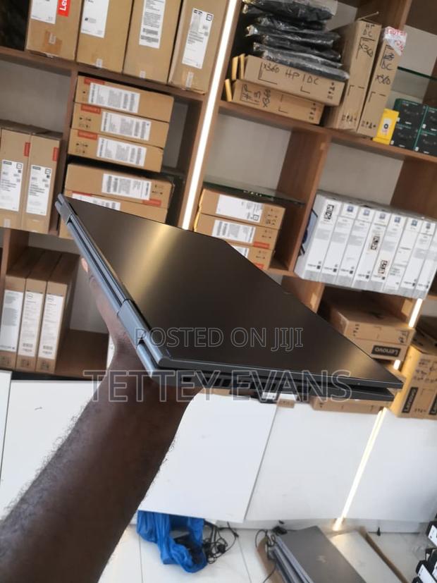 Laptop Lenovo Thinkpad X1 Yoga 16GB Intel Core I7 SSD 512GB · Photo 1