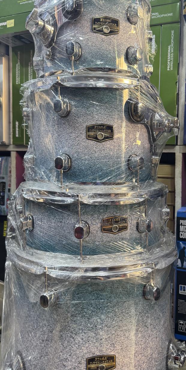Tema Imperialstar Drum Set · Photo 1