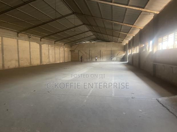 751 SQM Warehouse at North Kaneshie Industrial · Photo 7