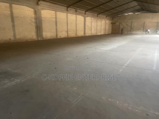 751 SQM Warehouse at North Kaneshie Industrial · Photo 1