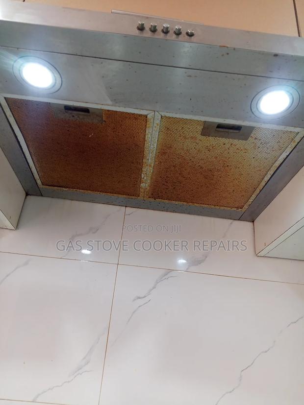Kitchen Extractor Cleaning · Photo 1
