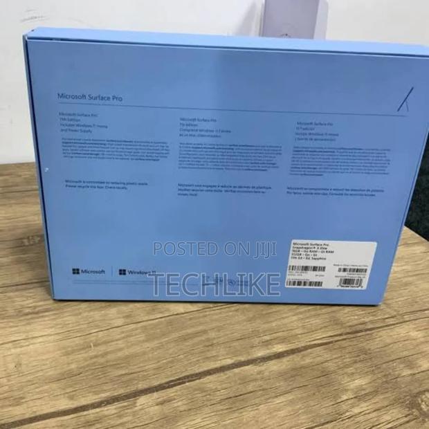 New Microsoft Surface Pro 11th Edition, a Copilot+ PC 16GB SSD 1T · Photo 1