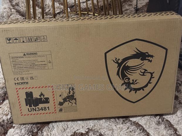 New Laptop MSI Vector 16 HX AI A2XWIG 32GB Intel Core Ultra 7 SSD 1T · Photo 1
