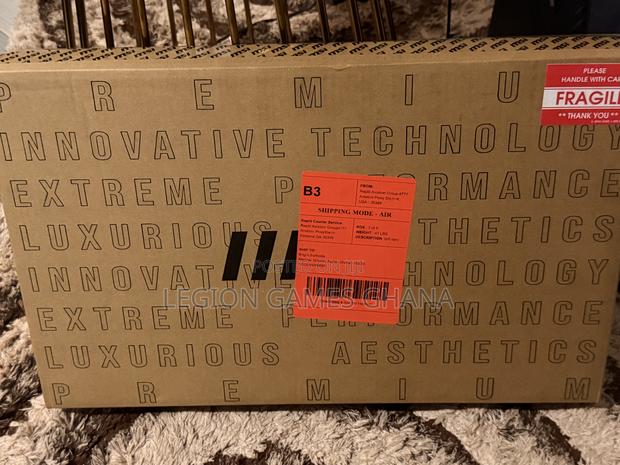New Laptop MSI Vector 16 HX AI A2XWIG 32GB Intel Core Ultra 7 SSD 1T · Photo 2