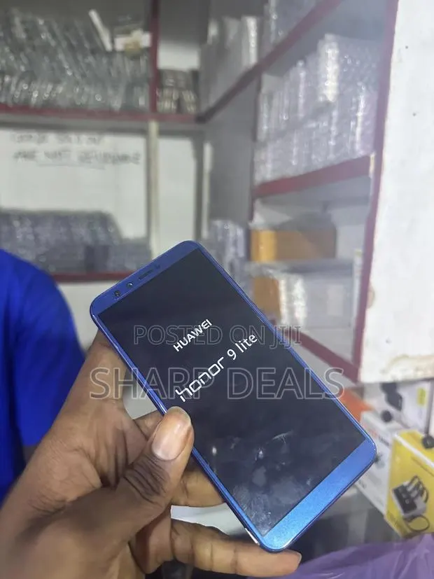Huawei Honor 9 Lite 64 GB Blue · Photo 1