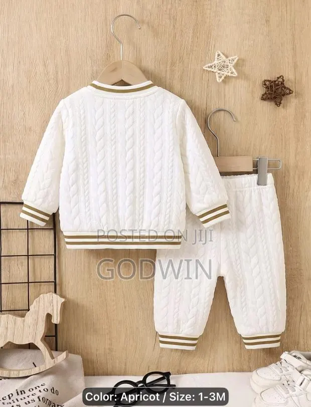 2pcs Set of Newborn Baby Casual Jacket · Photo 4