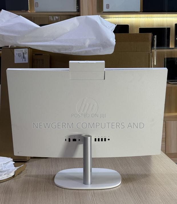 New Desktop Computer HP 290 G9 All-in-One 8GB Intel Core i5 SSD 512GB · Photo 1