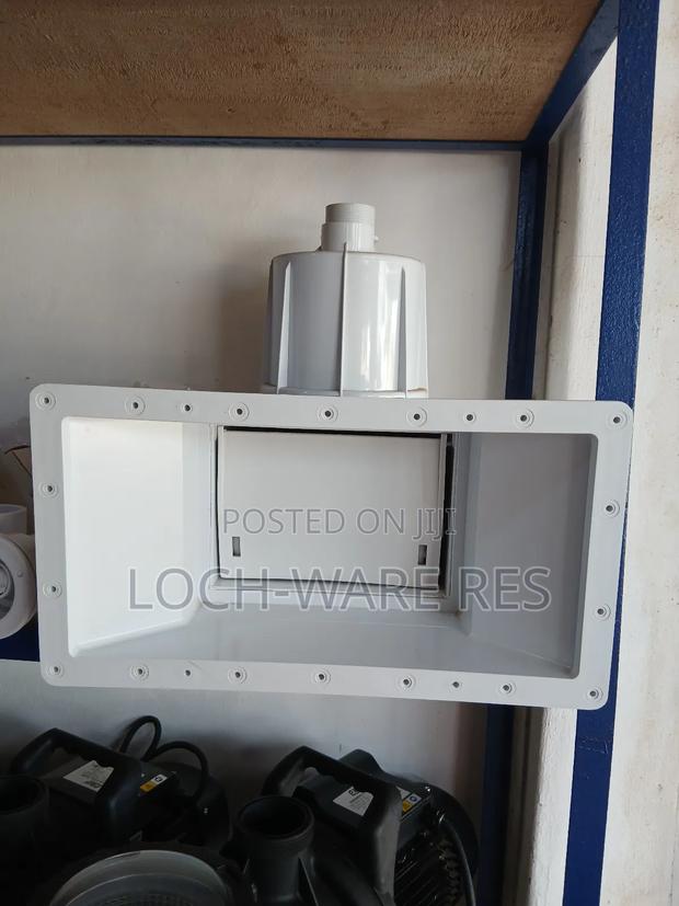Swimming Pool Skimmer,Main and Inlets · Photo 3