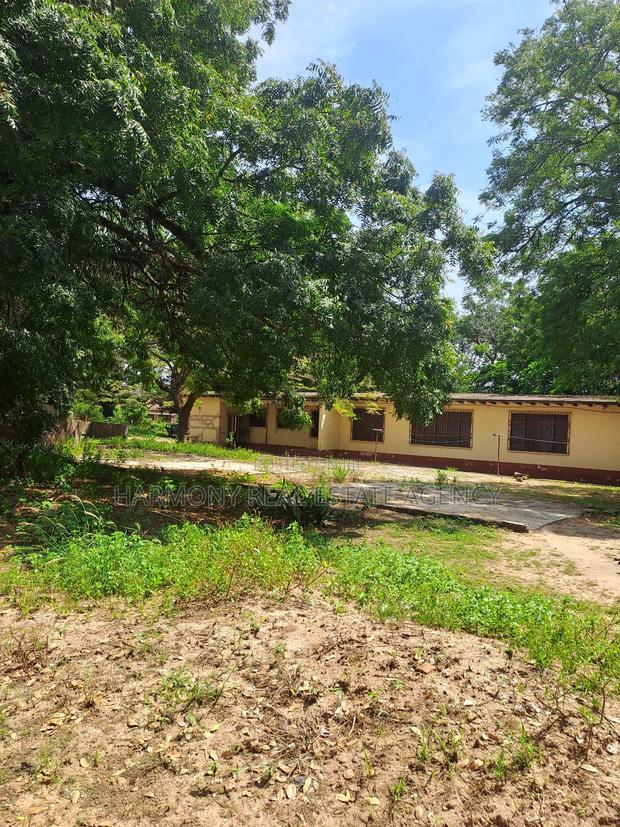 47 Plots Forsale -Airport · Photo 3