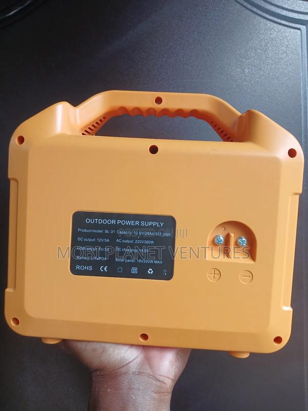 300w Portable Solar Energy Storage System · Photo 3