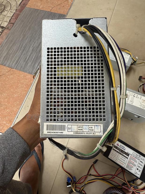 Dell Powerpack 4/4 Original Form Uk No Fault in Food Condition · Photo 5